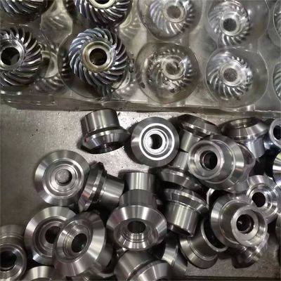 Spiral Bevel Gear dengan presisi tinggi Modul Kecil Industrial Gear
