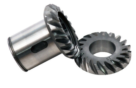 Pemegang alat yang didorong Gir penggilingan Roda mahkota Helical Bevel Gear