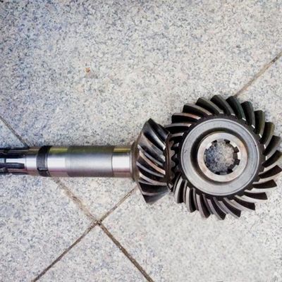 Gear Bevel Spiral Disesuaikan Pengolahan Panas Pemadam dan Tempering untuk Kinerja Optimal